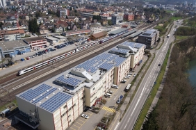 Solaranlage der Windgate AG installiert auf dem Dach der Piger Immobilien AG
